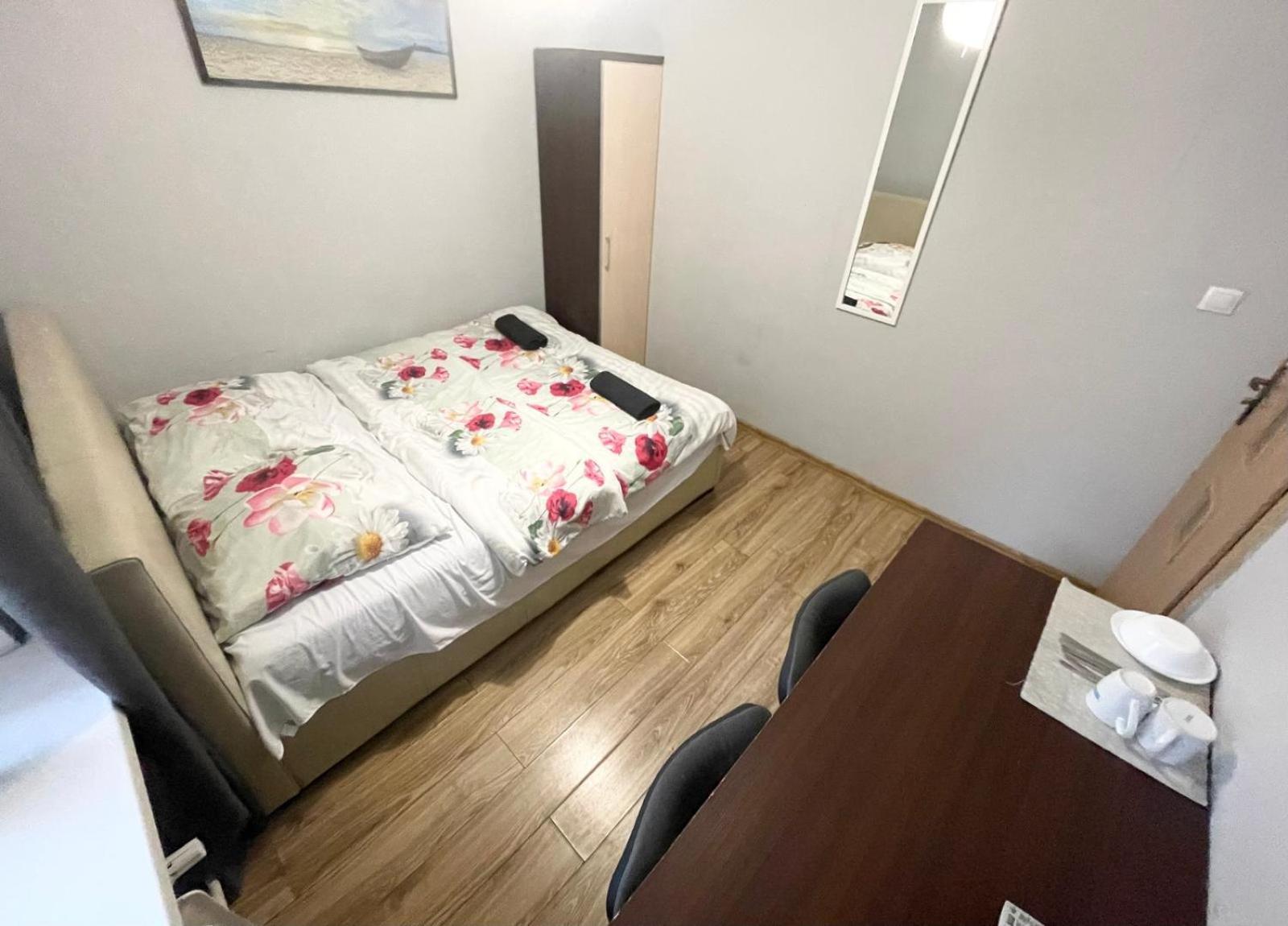 Fantastic Waw - Ns54 Room K Варшава Екстериор снимка